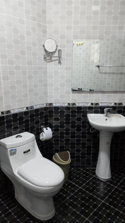 White City Inn กาโบโรเน ภายนอก รูปภาพ